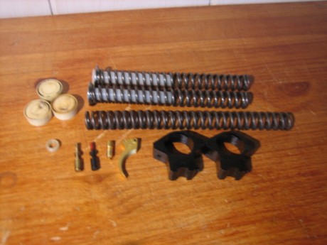 Vendo este lote compuesto de 2 juegos de sello , muelle y guía de Hw30 de 7,5 Julios

Un muelle de 10 00