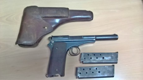 Vendo pistola capo-giro 9mmlargo en muy buen estado, el cañón perfecto de estrías, todos los números de 01