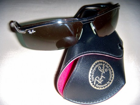 Gafas de sol Ray-Ban, en perfecto estado, modelo 3296 004/71. Incluye la funda original, paño de limpieza 00