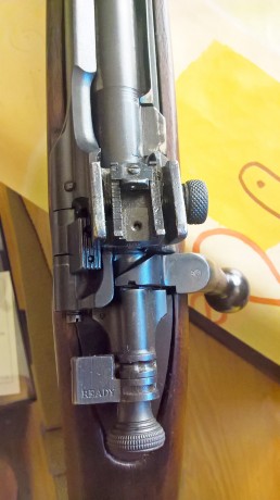 Vendo o cambio  Springfield 1903 a3,  tiene una pequeña fisura en la madera con una varilla de latón puesta 12