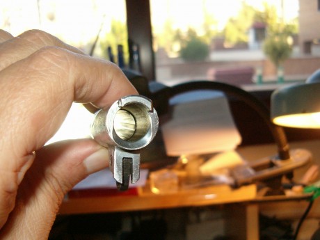 Vendo mi Norinco NP30 del cal. 45 ACP como   NUEVA   . 
La compré a estrenar en armeria Kaymo de Valladolid,
porque 12