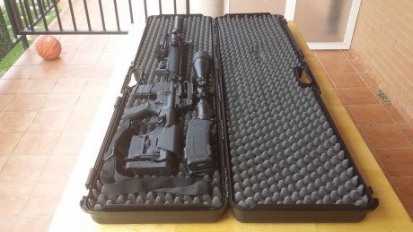 Vendo AR15 en calibre 222rem, cañón bull barrel de 20,5". 
No se ha usado nunca, está nuevo, ni un 50