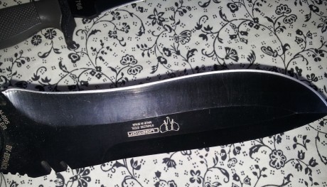 Sobran presentaciones del BV, un clasico, se vende sin funda. Esta en muy buen estado, el filo magnifico 00