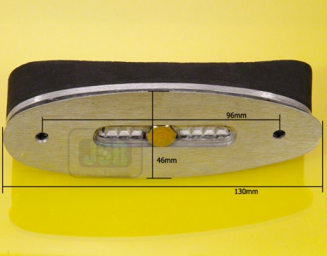 Voy a cambiarle las cantoneras a dos fusiles, uno con culata de fibra y el otro con culata de madera. 70