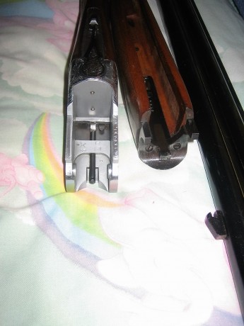 Hola.  Vendo superpuesta Lanber de choques fijos 1 y 3 estrellas, cañón de 71cm, dos gatillos no expulsora. 32