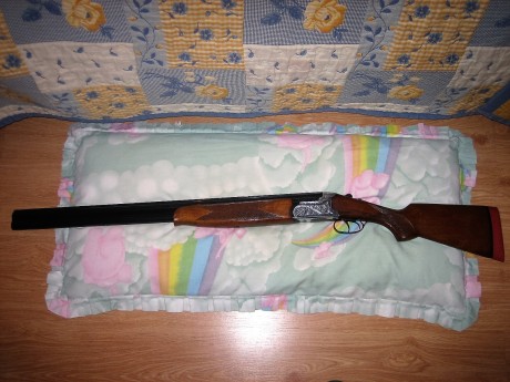 Hola.  Vendo superpuesta Lanber de choques fijos 1 y 3 estrellas, cañón de 71cm, dos gatillos no expulsora. 30