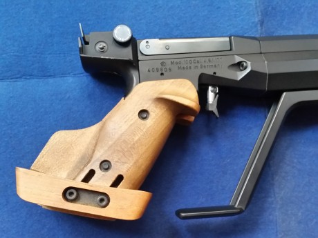 VENDIDA.....PISTOLA DE PRECISIÓN  FEINWERKBAU  100++++++++++475 €   CON PORTES  Decir  FEINWERKBAU es 02