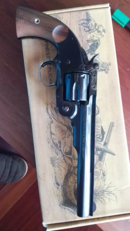 Vendo revolver de 7" SCHOFIELD de Uberti , calibre 45 lc , guiado en F ,comprado nuevo en el mes 02