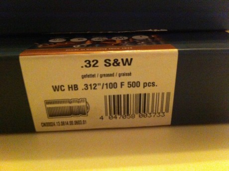 Despues de vender la pistola, pongo a la venta ;

Dies Hornady 32 S&W  Dieset 3 series ......sin estrenar 91