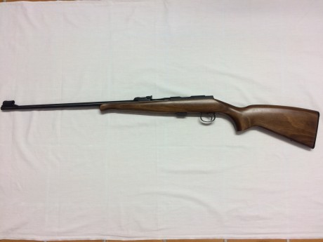  VENDO CZ 452-2E ZKM 

En perfecto estado!!!

No ha tirado ni 500 tiros.

Gatillo Afinado (SIN LIMAR).
Bípode 02