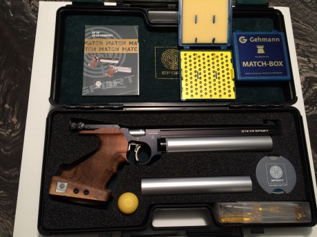  VENDO STEYR LP10 

Único propietario. Comprada el 16/10/2013.

Con sólo 500 disparos. Impecable!!!

Empuñadura 02