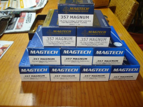 Muy buenas,

Vendo vainas del .357 Magnum de la marca Magtech con un solo tiro, pasadas por Tumbler y 00