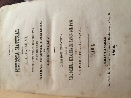 Hola, me encantan los libros antiguos, de historia, de ciencias sobre todo, biología, libros de naturalistas, 100