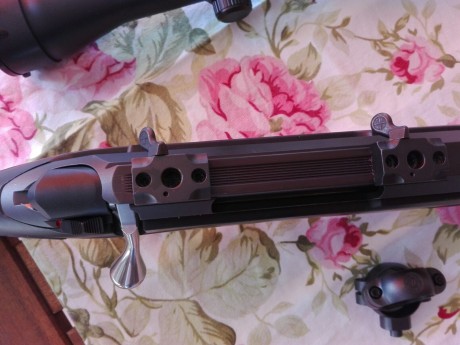 Vendo Tikka T3 Litte . 300 WM en perfectas condiciones, pasa por nuevo, tan solo ha tirado 10 balas. 
Incluido 31