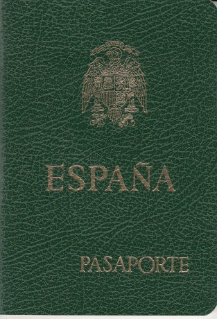  EN RECUERDO Y HOMENAJE A LOS QUE YA NO ESTÁN. 

Si pones en  GOOGLE    PASAPORTES EN LA MEMORIA   da 31