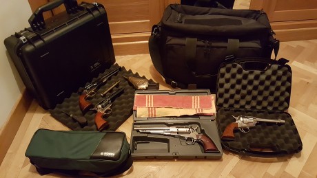 Estimados Colegas de afición:

No dispongo ya de tiempo para continuar investigando y practicando así 02