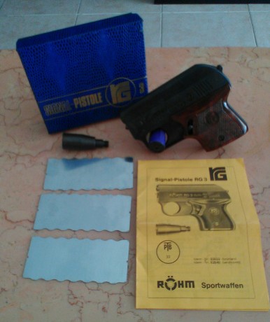 Hola a todos:

Nunca había tenido una pistola detonadora, y me topé con esta muy barata, y me apeteció, 62