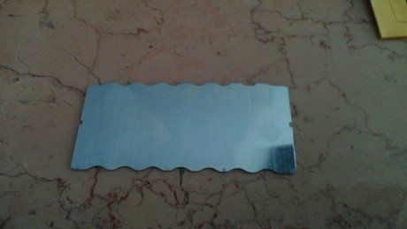 Hola a todos:

Nunca había tenido una pistola detonadora, y me topé con esta muy barata, y me apeteció, 61