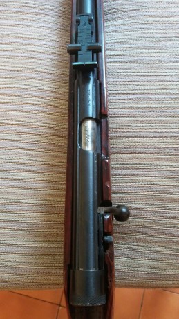 Vendo Toz 17-01 calibre 22 con cargador de 5 balas.
Tiene algún arañazo pero va muy fino.
Preferiblemente 01