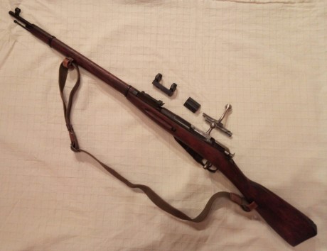 Mosin Nagant 91/30 1939, de captura Filandesa, de ahí sus marcas SAKO. En magnificas condiciones y precisión 11