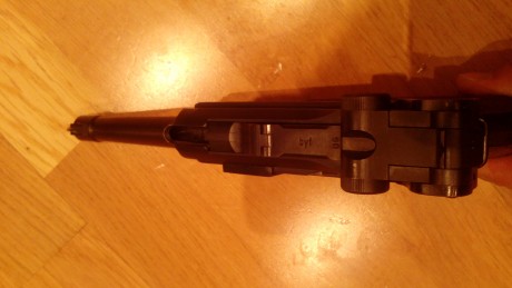 Vendo luger P08 9mm parabelum con marcajes nazis fabricada por mauser bajo las siglas byf. Todas las piezas 20