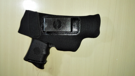 Se vende Smith Wesson 990L en calibre 9 pb. Perfecto estado.
Viene con caja original y candado de seguridad. 30