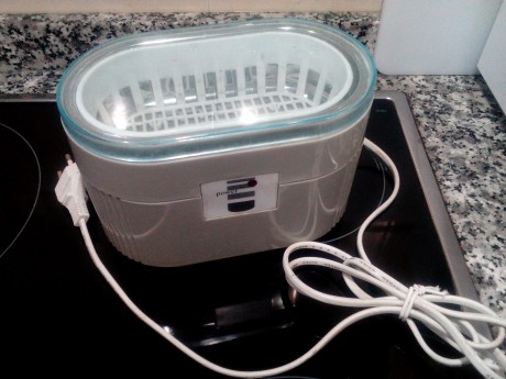 Limpiador ultrasónico semi nuevo con muy poco uso, ideal para vainas y piezas.
20€ 00