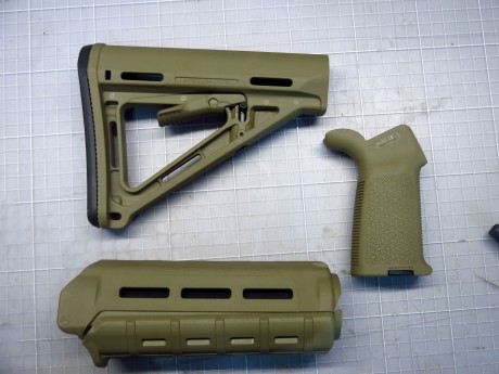 Se vende guardamanos, pistolete y culata color desierto la marca Magpul para Ar m4.
Nuevos no se han utilizado 00