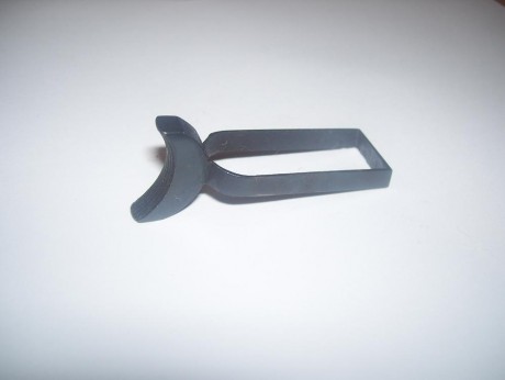 Hola
vendo unas piezas usadas y en muy buen estado de la Llama modelo Extra del 9 Largo

Martillo con 10