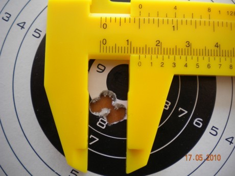 LA IDEA ES SUBIR FOTOS DE LOS MEJORES GRUPOS DE 5 DISPAROS LOGRADOS CON VUESTROS RIFLES.
Esto es a 150 140