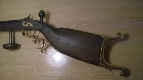 Vendo mi fusil tipo Schützen calibre 0.45, paso de estría 1:20, cañón 82cm, diopter tipo suizo, túnel 02