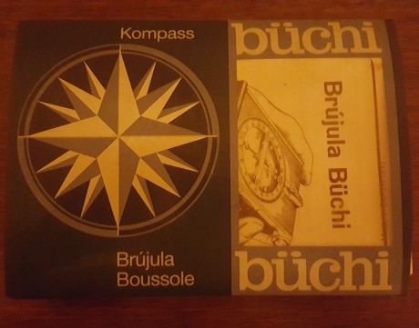 Brújula Suiza marca Büchi, sin estrenar en su caja original con el manual, funda de cuero y varios, dicha 01
