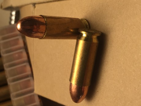 Hola, me gustaría saber si alguien puede darme alguna información respecto a la recarga del calibre 9mm 90
