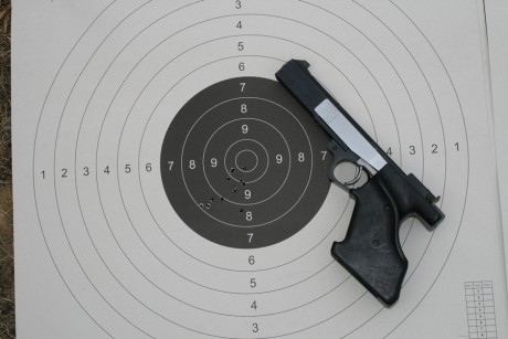 Un compañero pone a la venta esta magnífica pistola de competición Sako modelo TriAce.
Ganadora de varias 02