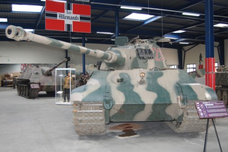 :tanque^: 81