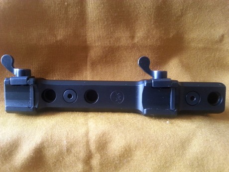 Vendo montura acero marca MAK (alemana) compatible con el sistema isi-mount de sauer modelos s303 y 202.
Tiene 00