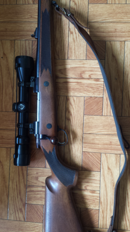 Se vende rifle sako modelo av hunter calibre 375 holland holland. Bola del cerrojo de madera y con monturas 02