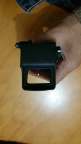 Precio 550 PUESTO EN CASA(REBAJADO 500 PUESTO EN CASA). Muy a mi pesar vendo este estupendo visor punto 72