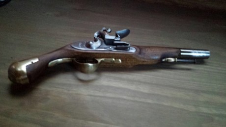 Pistola de pedernal en calibre 44 Tower fabricado por RS (Antonio Gil de Eibar). Procedente de colección, 00
