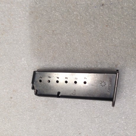 Vendo cargador para Firestar de 9mm, 25 euros con envio incluido, 01