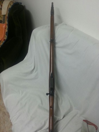 hola vendo Lee-Enfield No. 4 Mk II y está fabricado Fazackerley, Liverpool in 1955.
Y es calibre 303 British 01