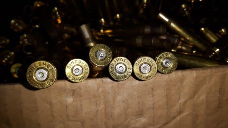 Hola Compañeros vendo vainas del 30.06 con un solo tiro el precio es de 46€ 200 vainas con los portes 00