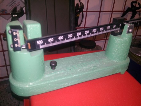  Bascula 40 VENDIDA BASCULA co. Funda 40 euros
Gastos de envio 5 euros 00