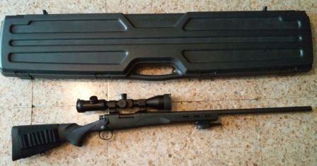 Un compañero me a pedido que ponga este rifle y carabina en venta, Remington 700 SPS Varmint calibre 22-250 00