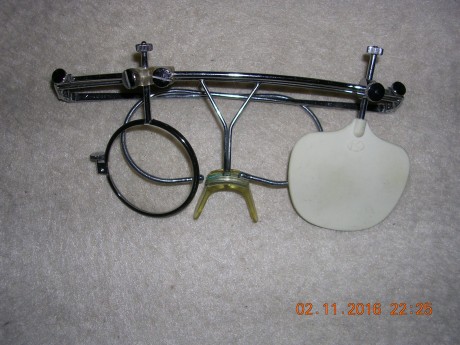 Muy buebas amig@s.
Como reza el asunto, estoy buscando unas gafas de tiro KNOBLOCH K1, o VARGA. obviamente, 11