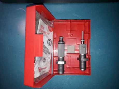 Vendo  Dies marca Hornady calibre 7mm SAUM.

45€, están practicamente nuevos. Se encuentran en Teruel. 01