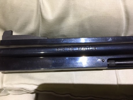 vendo mi joya 
precio 1000€ con castos de envio a peninsula
precio  900€
Tl. 637925007 00