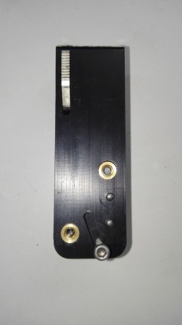 Se vende BLOCK MAGNETICO para tanfoglio stock 3 está nuevo se ha utilizado una sola vez 
Precio 40
 euros 02