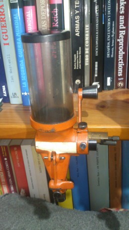 Al final me he juntado con 5 nada menos.... y voy a vender tres, uno es este de la foto (a ver si salen), 01