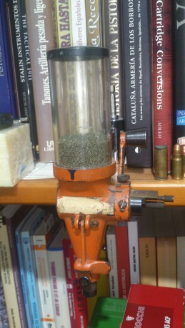 Al final me he juntado con 5 nada menos.... y voy a vender tres, uno es este de la foto (a ver si salen), 10